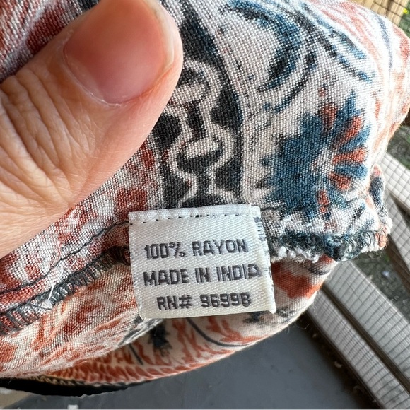 Boho Floral Kimono - Size L/XL - Lightweight Summer Swim Coverup - Picture 4 of 5